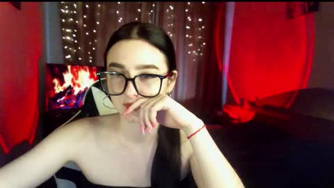 Snapshot of krisbadass chatting on October 10, 2025, 6:45 am Kris online show from October 10, 2025, 6:45 am