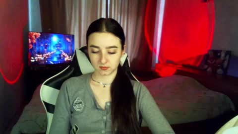 Snapshot of krisbadass chatting on October 18, 2025, 8:48 am Kris online show from October 18, 2025, 8:48 am