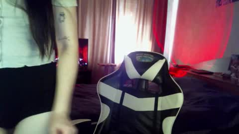 Snapshot of krisbadass chatting on November 22, 2025, 7:40 am Kris online show from November 22, 2025, 7:40 am