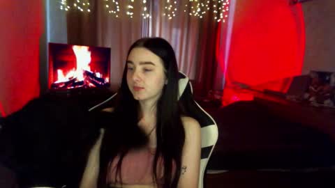 Snapshot of krisbadass chatting on November 23, 2025, 10:15 am Kris online show from November 23, 2025, 10:15 am