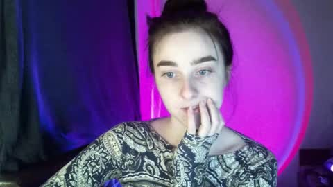 Snapshot of krisbadass chatting on November 30, 2025, 12:31 pm Kris online show from November 30, 2025, 12:31 pm