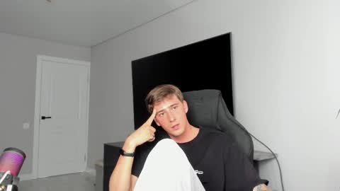 Snapshot of krishort chatting on June 4, 2026, 12:00 pm krishort online show from June 4, 2026, 12:00 pm