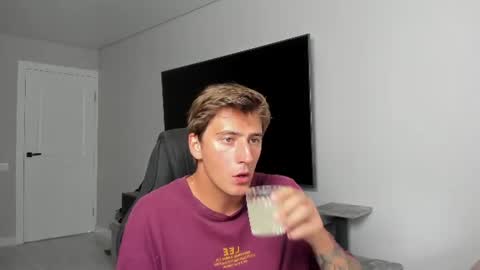 Snapshot of krishort chatting on July 4, 2026, 11:05 am krishort online show from July 4, 2026, 11:05 am