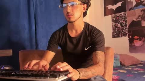 Snapshot of kriss_edwards chatting on January 13, 2026, 1:11 am Kriss online show from January 13, 2026, 1:11 am
