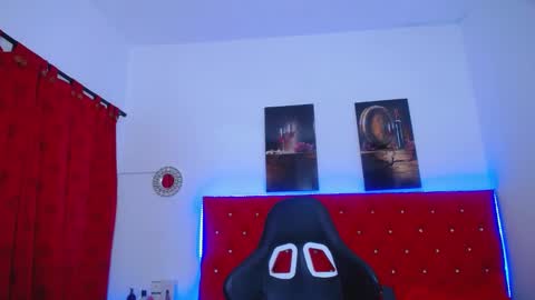 Snapshot of kriss_sweetboobs chatting on January 29, 2025, 3:15 pm kriss_sweetboobs online show from January 29, 2025, 3:15 pm