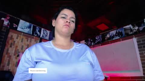 kriss_sweetboobs online show from April 26, 2026, 10:46 am