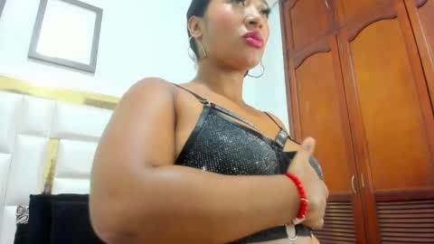 KRISSBROWN 1 online show from May 12, 2026, 1:30 pm