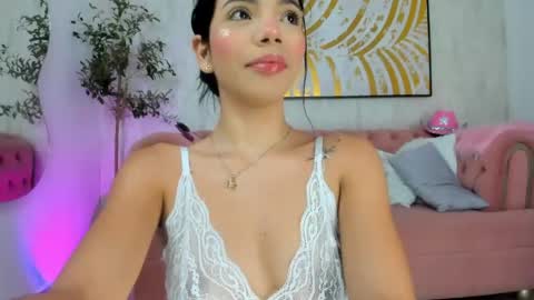 Snapshot of krissi_latore chatting on May 16, 2026, 12:59 pm Krisstine online show from May 16, 2026, 12:59 pm