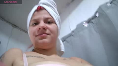 Snapshot of krissone_1 chatting on May 29, 2026, 9:13 pm krissone online show from May 29, 2026, 9:13 pm