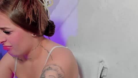   online show from December 15, 2025, 4:50 am