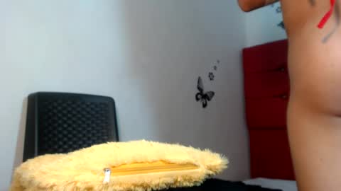 Snapshot of kristaltsxxx chatting on February 23, 2025, 7:07 pm kristal online show from February 23, 2025, 7:07 pm