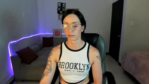 Sophia online show from December 16, 2025, 7:30 pm