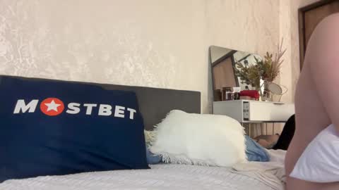 KristenFlame online show from January 7, 2025, 12:31 pm