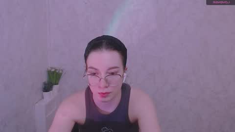 Snapshot of kristenx_x chatting on March 6, 2026, 9:50 am Kristen online show from March 6, 2026, 9:50 am