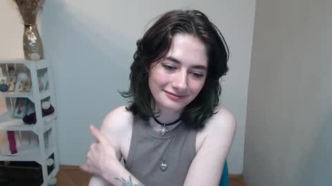 Snapshot of kristi_nas chatting on December 31, 2024, 1:08 pm Kristina online show from December 31, 2024, 1:08 pm