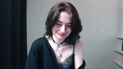Snapshot of kristi_nas chatting on January 17, 2025, 10:11 am Kristina online show from January 17, 2025, 10:11 am