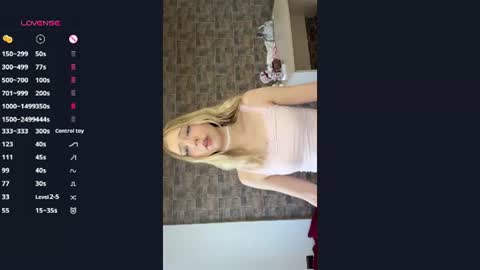 Alisa online show from June 18, 2026, 4:22 pm
