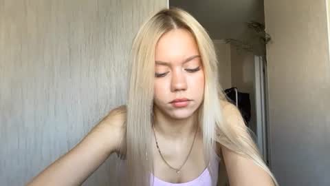 Snapshot of kristifelicien chatting on July 3, 2026, 5:14 am Blake online show from July 3, 2026, 5:14 am