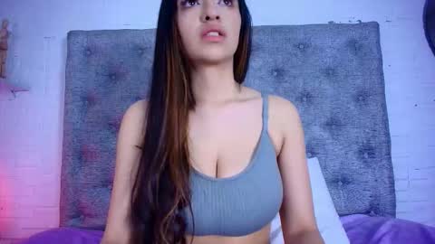 Snapshot of kristin_ramirez chatting on November 20, 2025, 12:05 pm Kristin online show from November 20, 2025, 12:05 pm