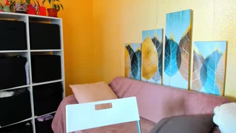 Christina online show from March 15, 2026, 12:11 pm