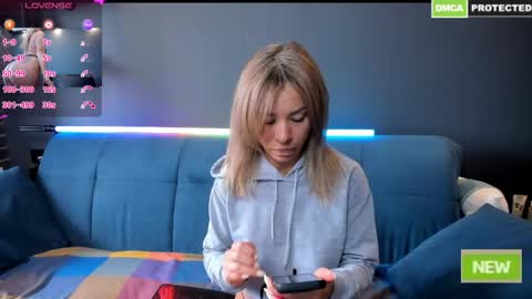 Snapshot of kristinasexyhot chatting on June 2, 2026, 10:17 am Muscle Queen online show from June 2, 2026, 10:17 am