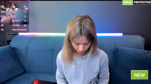 Snapshot of kristinasexyhot chatting on June 5, 2026, 12:11 pm Muscle Queen online show from June 5, 2026, 12:11 pm