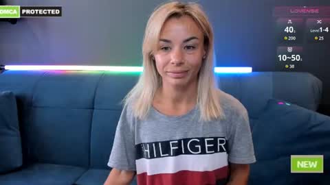 Snapshot of kristinasexyhot chatting on July 4, 2026, 10:43 am Muscle Queen online show from July 4, 2026, 10:43 am