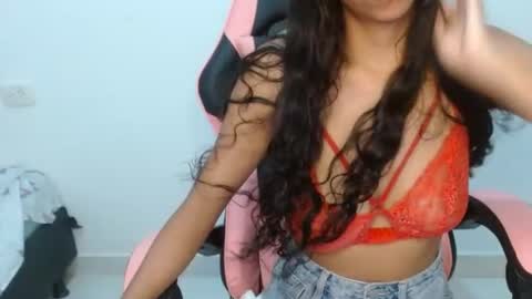 kristine_05 online show from July 22, 2026, 1:36 pm