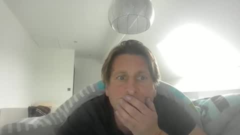 Snapshot of kristof8504 chatting on November 27, 2025, 9:55 am kristof8504 online show from November 27, 2025, 9:55 am