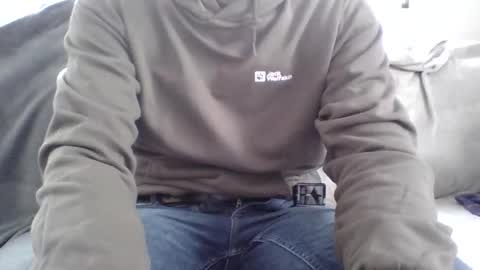 kristoffer220 online show from February 9, 2026, 1:26 pm