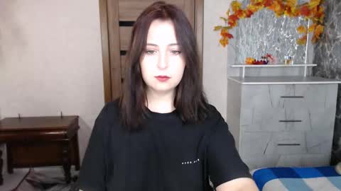 Kristy online show from October 1, 2025, 10:16 pm