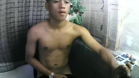 Snapshot of kritthanarkorn chatting on November 7, 2025, 8:25 am kritthanarkorn online show from November 7, 2025, 8:25 am