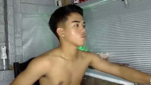 kritthanarkorn online show from February 21, 2026, 6:20 pm