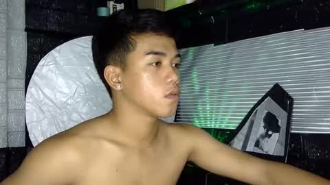 kritthanarkorn online show from February 27, 2026, 7:36 pm