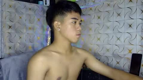 kritthanarkorn online show from March 6, 2026, 10:39 pm