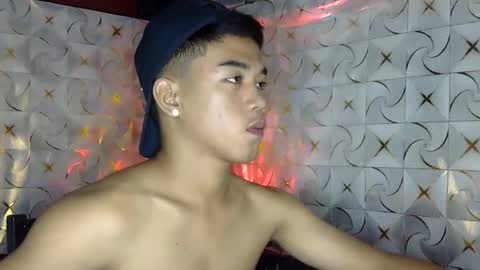 Snapshot of kritthanarkorn chatting on April 2, 2026, 2:53 am kritthanarkorn online show from April 2, 2026, 2:53 am