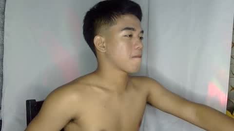 Snapshot of kritthanarkorn chatting on April 30, 2026, 3:07 pm kritthanarkorn online show from April 30, 2026, 3:07 pm