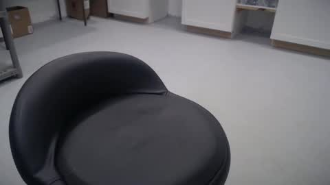 Snapshot of kronur chatting on October 16, 2025, 11:44 am kronur online show from October 16, 2025, 11:44 am