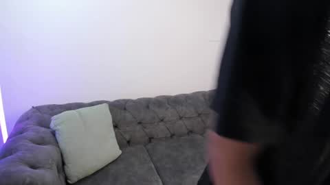 Snapshot of kroywave chatting on May 11, 2026, 3:01 am Kroy Wave Muscle Tattoos Latino online show from May 11, 2026, 3:01 am