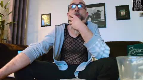 Snapshot of krummersaebel chatting on February 22, 2025, 5:13 pm krummersaebel online show from February 22, 2025, 5:13 pm