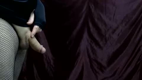 Snapshot of krystalkummingss chatting on November 13, 2025, 9:03 pm Krystalkummingss online show from November 13, 2025, 9:03 pm