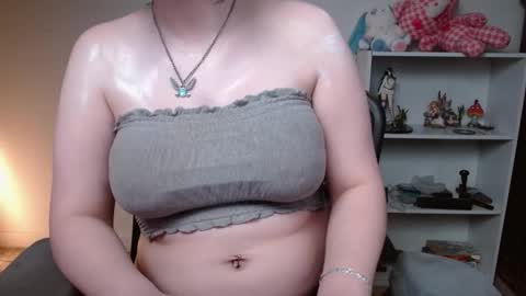 Krystal Syx online show from March 23, 2026, 1:48 pm