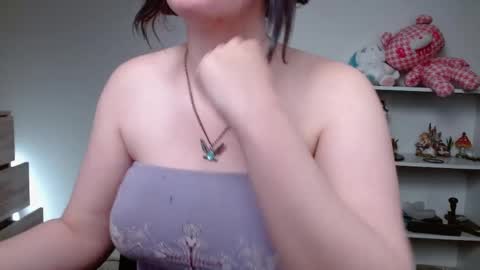 Snapshot of krystalsyxx chatting on June 1, 2026, 2:08 pm Krystal Syx online show from June 1, 2026, 2:08 pm