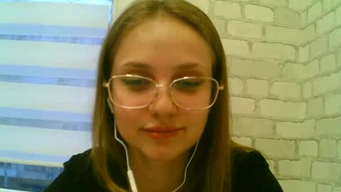 Snapshot of ksyu_nya chatting on December 15, 2025, 12:42 pm ksyu_nya online show from December 15, 2025, 12:42 pm