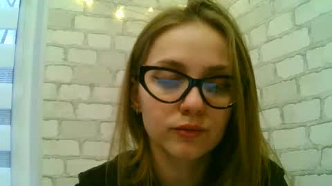 Snapshot of ksyu_nya chatting on December 16, 2025, 7:24 am ksyu_nya online show from December 16, 2025, 7:24 am