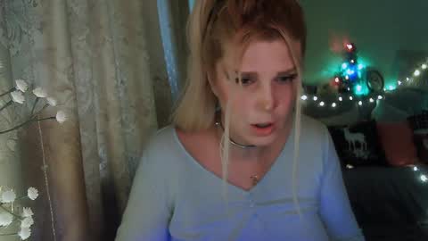 Annika  MTF ts post -op online show from December 6, 2024, 10:49 am