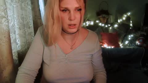 Annika  MTF ts post -op online show from February 4, 2025, 10:32 am