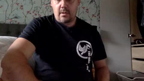 kulashaker46 online show from October 10, 2025, 1:32 pm