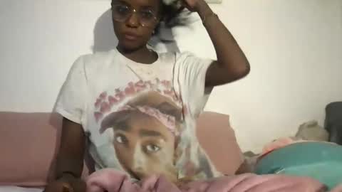 kulthum775 online show from March 17, 2026, 10:13 pm