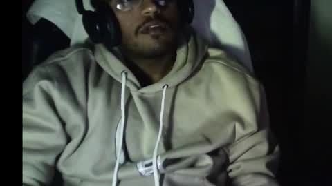 Snapshot of kungfukennyxx chatting on March 5, 2026, 12:06 am DarkBeardedSoul online show from March 5, 2026, 12:06 am